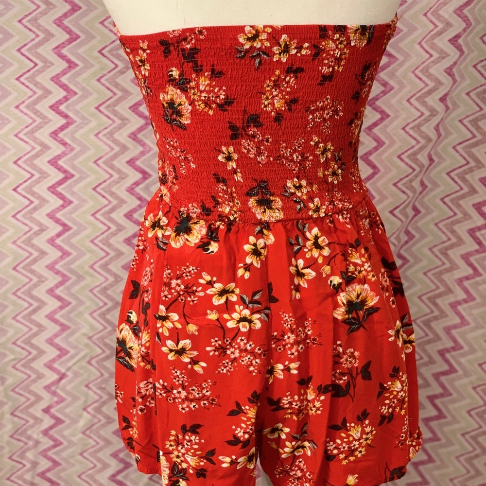 Romper - Picture 2 of 2